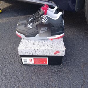 Air Jordan 4 Retro, Bred Reimagined